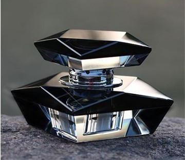 汽车香水什么牌子好?香味持久又好闻的