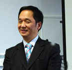 
余庆平