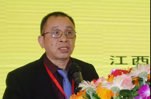 万合集团董事长_万创集团董事长照片